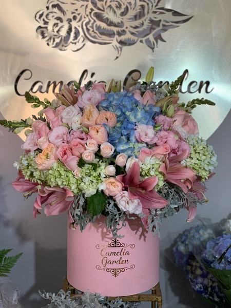 Camelia Garden / Floreria, Ramo de flores, Flores finas, Arreglos florales,  Arreglos funebres, Centros de mesa